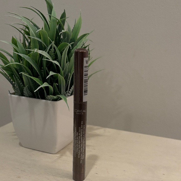🆕 L'Oreal Paris Le Shadow Stick Blendable Cream Eyeshadow Stick - Brown Abyss - Picture 9 of 9